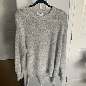 slight high low style light grey sweater